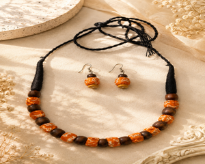 FABRIC WOODEN NECKLACE (ANIKA)