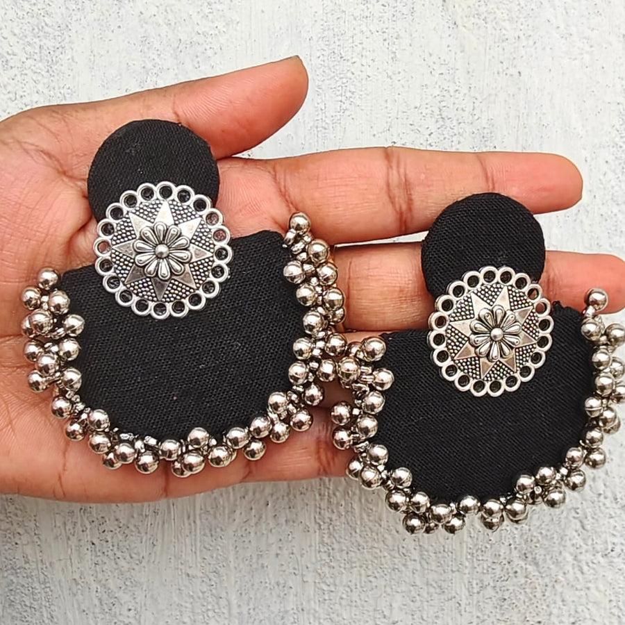 BLACK FABRIC EARRINGS - KALI SITARA