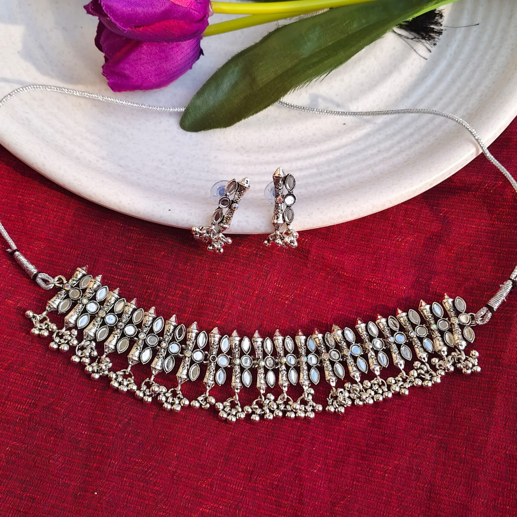 Nupur Necklace