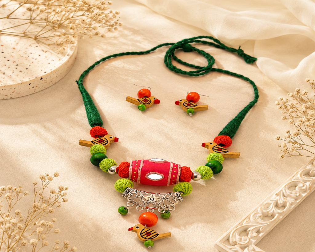 FABRIC WOODEN JEWELLERY SET - PAKSI PREM