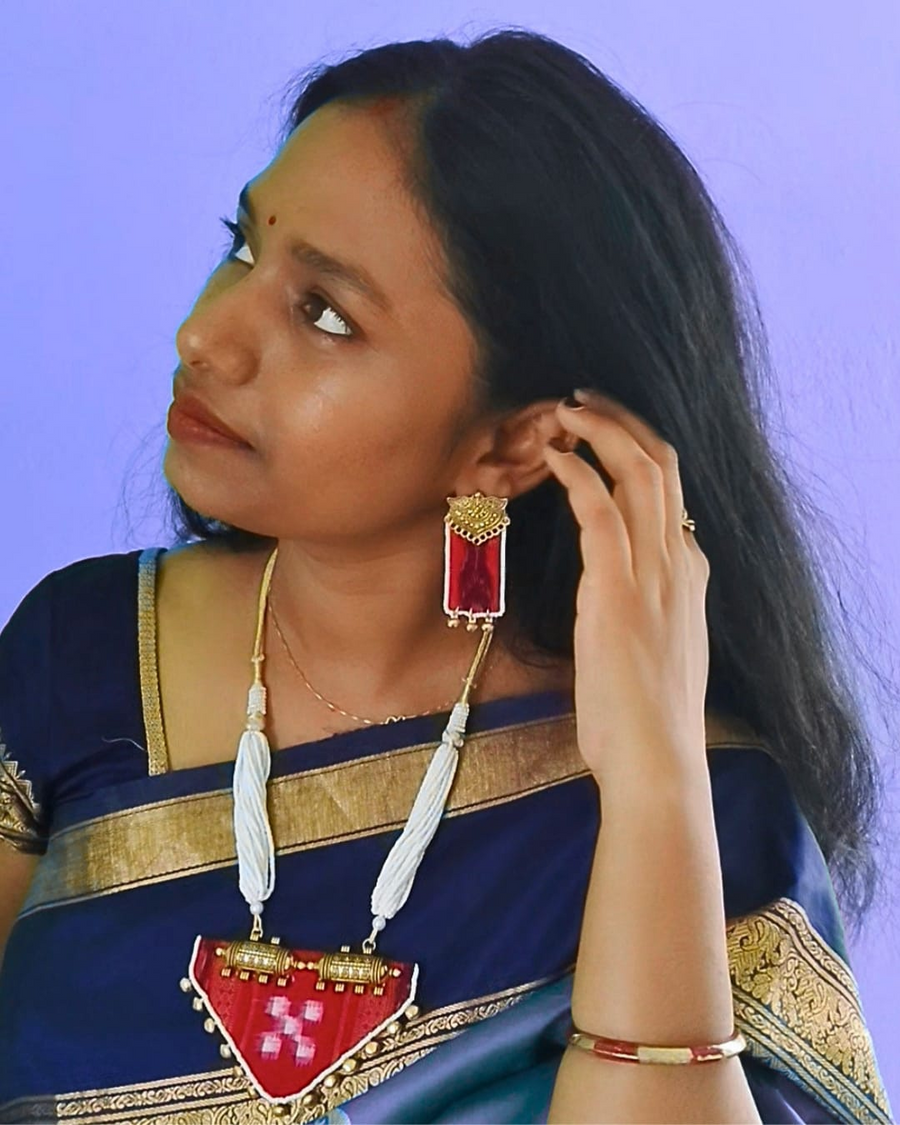 PASAPALI ABHUSHAN RED