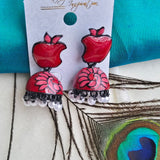 RED APPLE