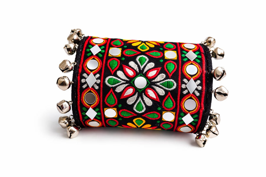 THE FABRIC RANGILA CUFF BRACELET