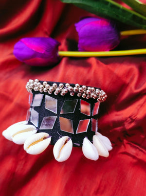 KAURI CUFF